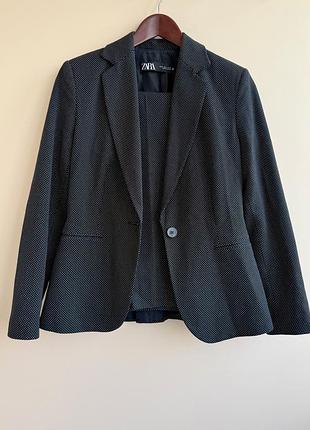 Черный женский брючный костюм zara в капочку горох брюки брюки и жакет пиджак