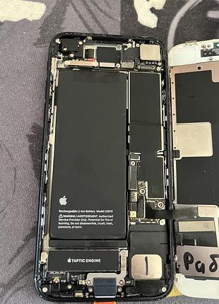 Телефон iphone se 2020 3