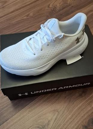 Оригинальные кроссовки under armour размер 39