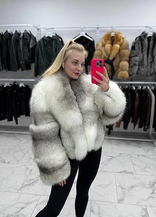 Роскошная шуба из натуральной арктической лисы