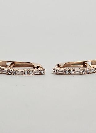 Серьги золотые тонкие с белыми фианитами разной формы