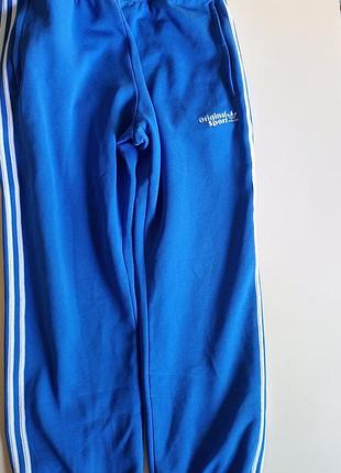 Спортивные штаны adidas
