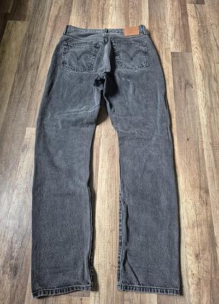 Женские джинсы levi's