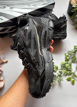 Off-white be right back black