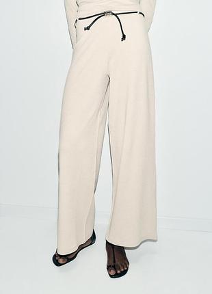 Штаны пике с ремнем от zara