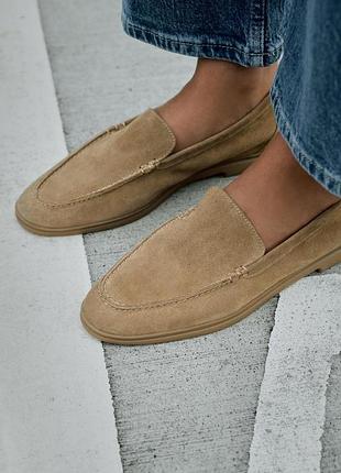 Лофери із замшевого спилка на низькому ходу