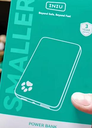 Компактний повербанк iniu p43-e1 powerpaw 10000mah (з індикатором-лапкою) і два кабелі швидких з адаптерами
