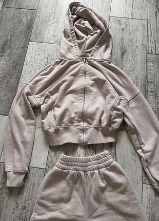 Жіночий спортивний костюм swash