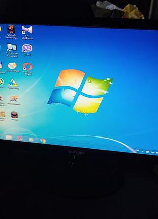 Монітор samsung 23 " в ідеальному стані.