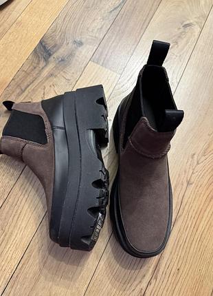 Ugg черевики челсі  brisbane