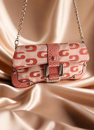 🔴🟠🔴🟠🔴🔴🔴
сумка від guess  вінтаж!!!