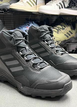 Трекінгові черевики кросівки adidas terrex rain rdy hp8600