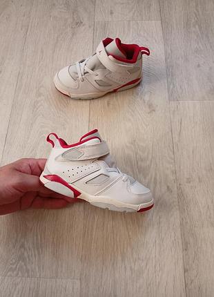 Кросівки на хлопчика jordan оригинал.