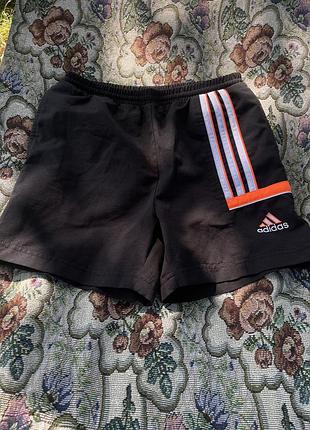 Шорти adidas на 152 см 11-12 років