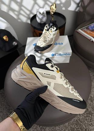Чоловічі кросівки columbia vibram mega grip gtx beige black