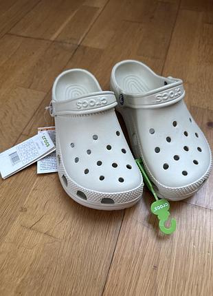 Нові з біркою crocs