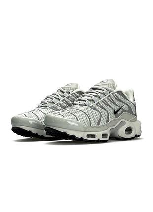 Nike air max plus light olive reflective