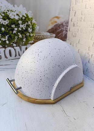 Хлібниця a-plus 1815-w з бамбуковою основою 37х26,5х19 см білий