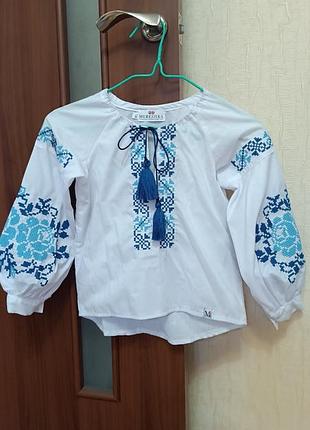 Вишиванка для дівчинки
