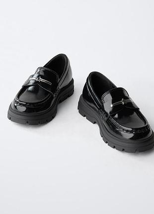 Нові лофери zara, розмір 29