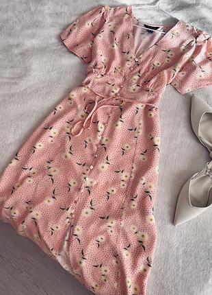 Сукня міді