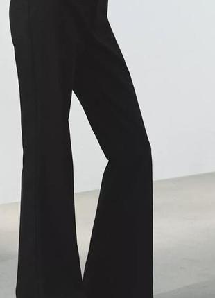 Класичні стильні брюки кльош zara, xs