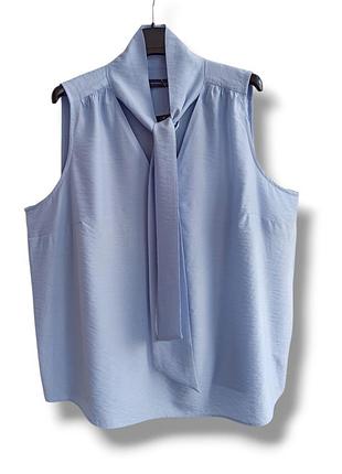 Новая блуза без рукавов marks and spencer.