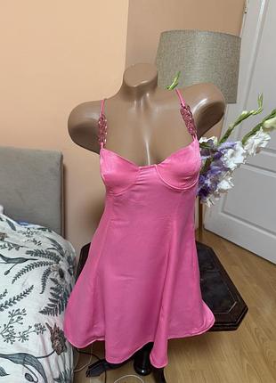 Рожева сатинова сукня zara з декоративними бретелями