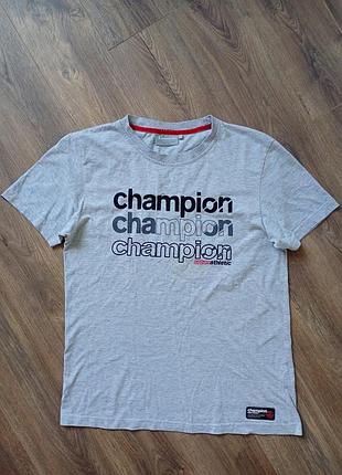 Брендова футболка champion.