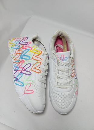 Кроссовки в сердечко для девочки skechers 314064l-wmn 36 белые (196642575669)
