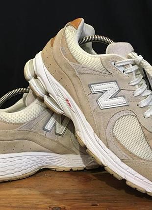 Кросівки new balance 2002r