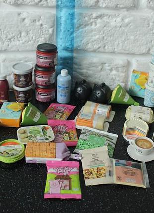 Набір колекційних мініатюрних продуктів marks and spencer (m&s) little shop