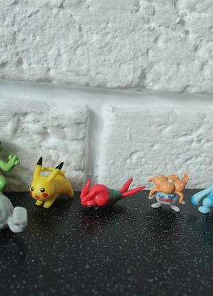 Лот покемонов pokemon 3