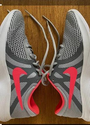 Кросівки літні, сітка  nike  revolution 4 розмір 38.