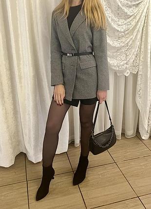 Подовжений теплий піджак