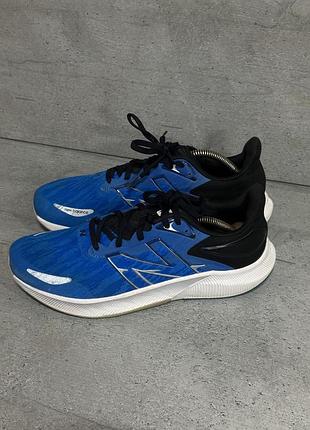 Оригінальні кросівки new balance