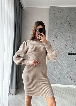 Тепла бежева сукня 5