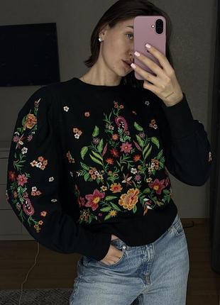 Світшот з вишивкою та обʼємними рукавами на флісі від zara