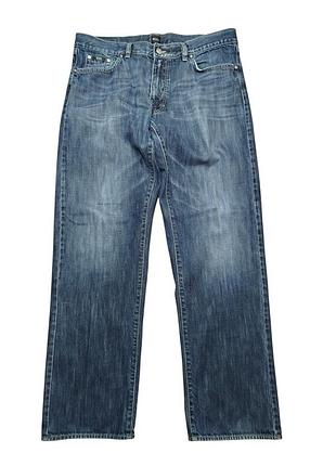 500 грн 
оригинальные мужские джинсы бренда hugo boss, линейки texas.
размер xl