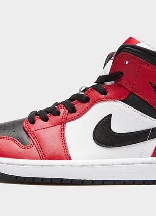 Кросівки air jordan 1 mid "chicago black toe" 554724-069