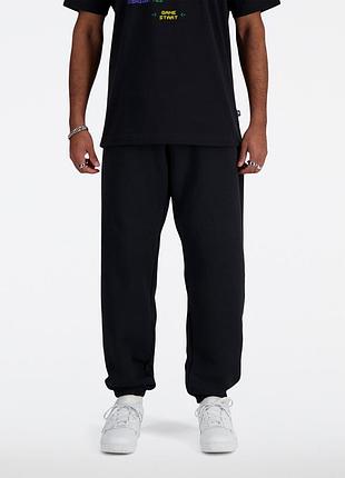 Штани чоловічі new balance brushed back small logo joggers black mp41503bk l mp41503bk