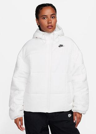 Куртка жіноча nike sportswear classic puffer therma-fit loose hooded jacket white fb7672-133