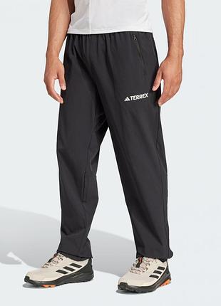 Штани adidas mt ess pants jp0811
