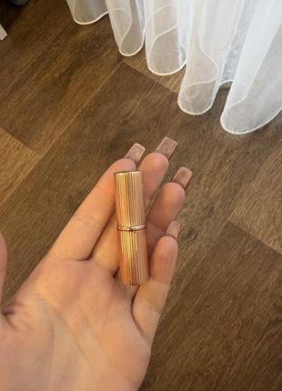 Помада charlotte tilbury pillow talk міні