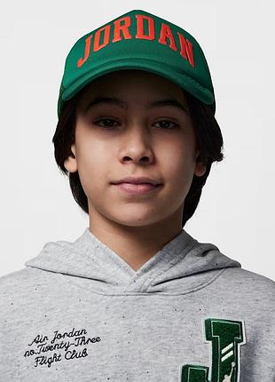 Бейсболка jordan trucker hat 9a0940-e1p