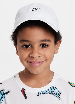 Бейсболка nike kid's club futura cap 'black' 8a3122-001