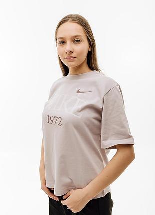 Футболка nike w tee classics boxy fq6600-019