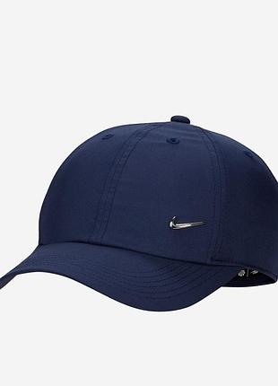 Кепка nike dri-fit club cap metal swoosh fb5064-410 (оригінал) fb5064-410