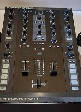 Нативний dj-мікшер traktor z2