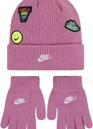 Шапка nike patch peak beanie set 8a3135-acg